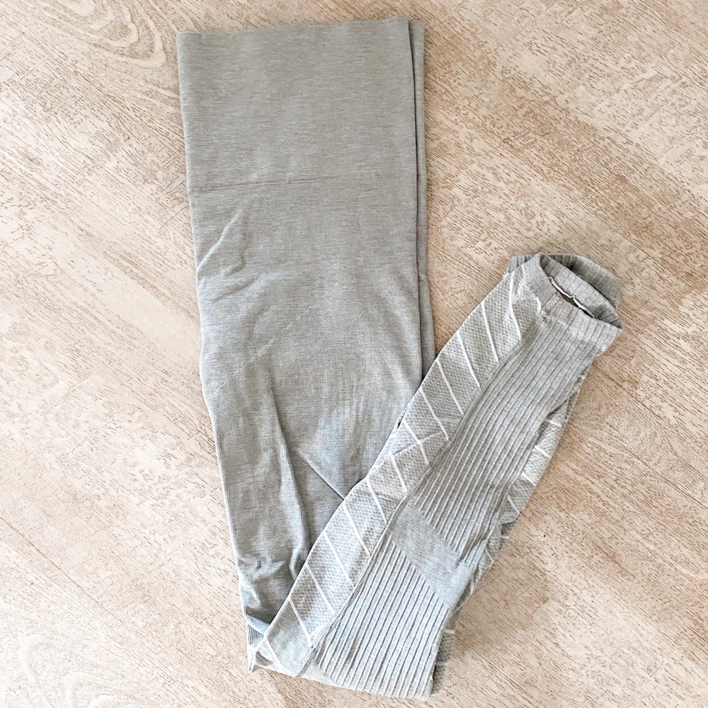 Blanqi Size L Maternity and Postpartum Leggings